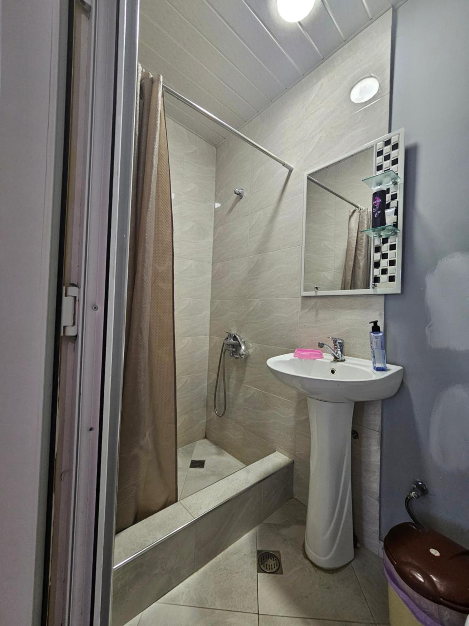מסטיה Guest House Ketevan Niguriani מראה חיצוני תמונה
